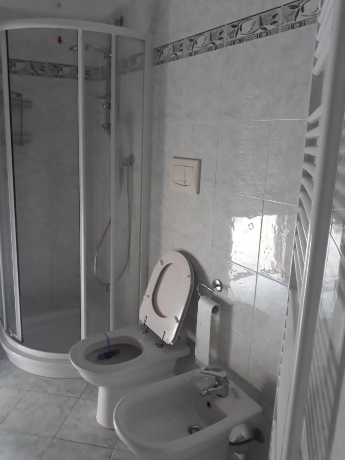 Alloggio Petunia Busto Arsizio Εξωτερικό φωτογραφία